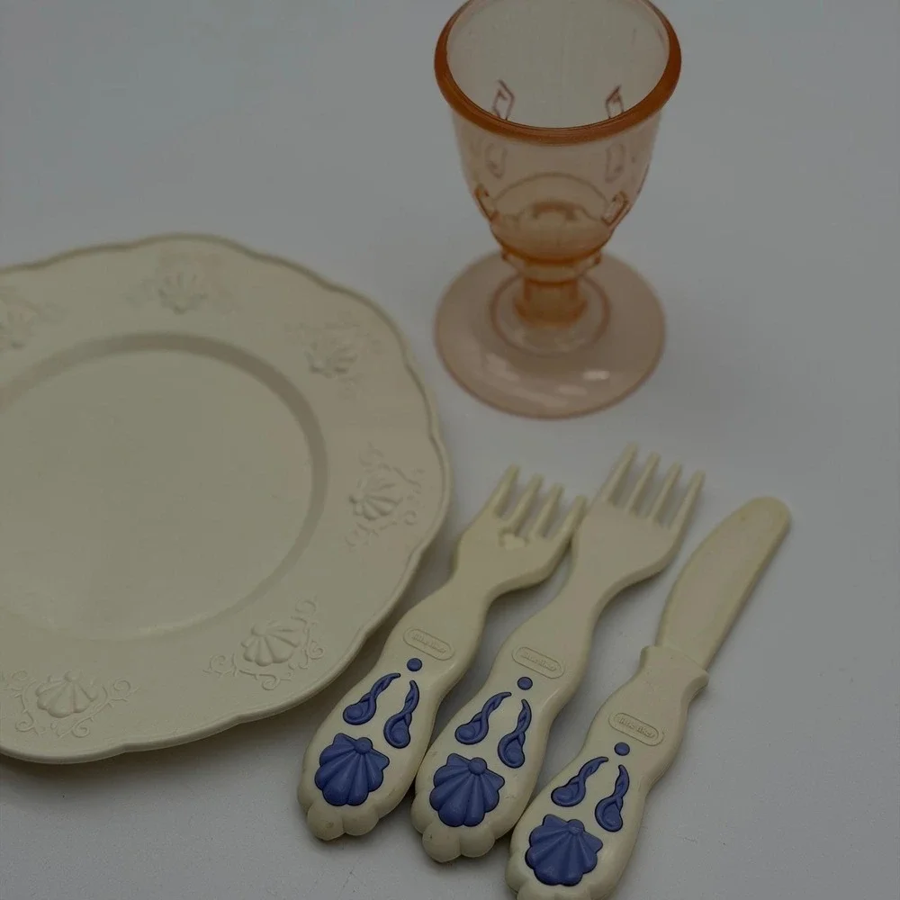 Vintage Little Tikes Toy Dish Set Plates Goblets Utensils Cream Blue Pink 17pc